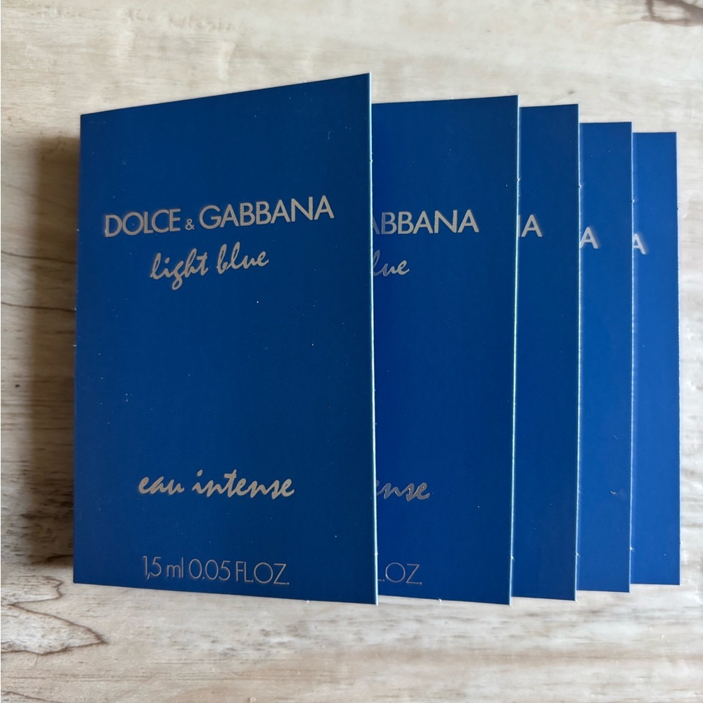 Dolce & Gabbana Light Blue Eau Intense Perfume / 5 samples